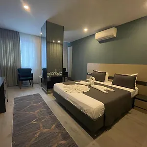 Otel Agora Royal