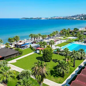 Risus Otel Kuşadası